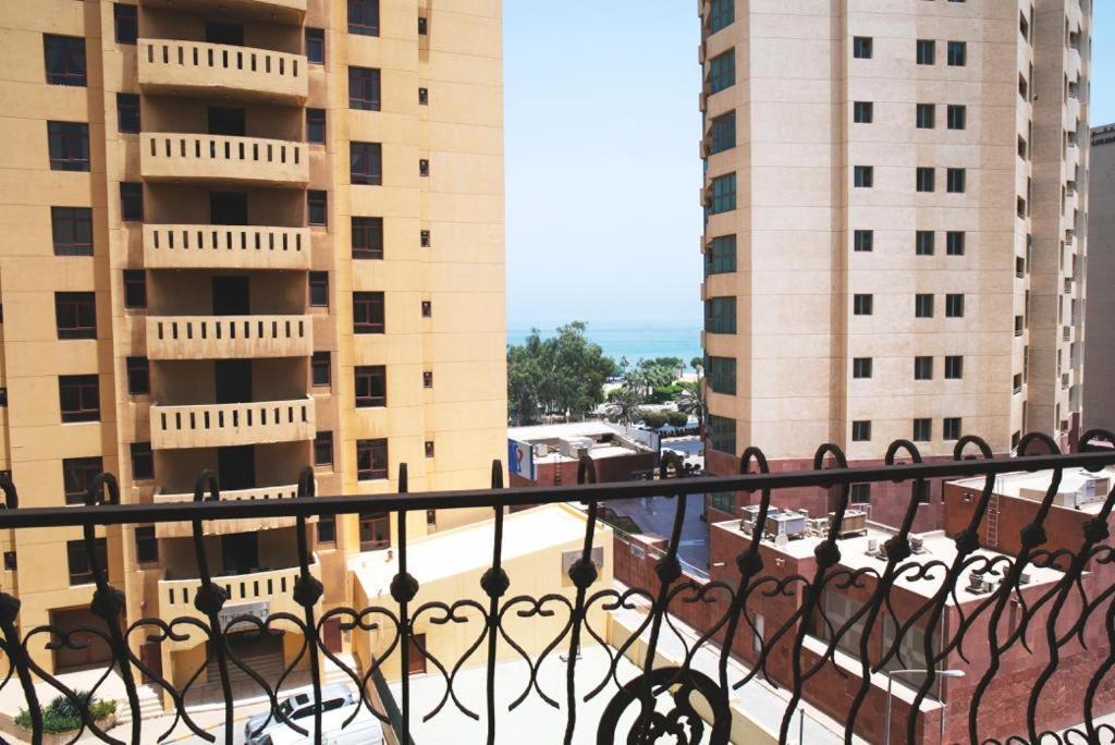 Terrace Furnished Apartments- Fintas1 Kuwait City Ngoại thất bức ảnh