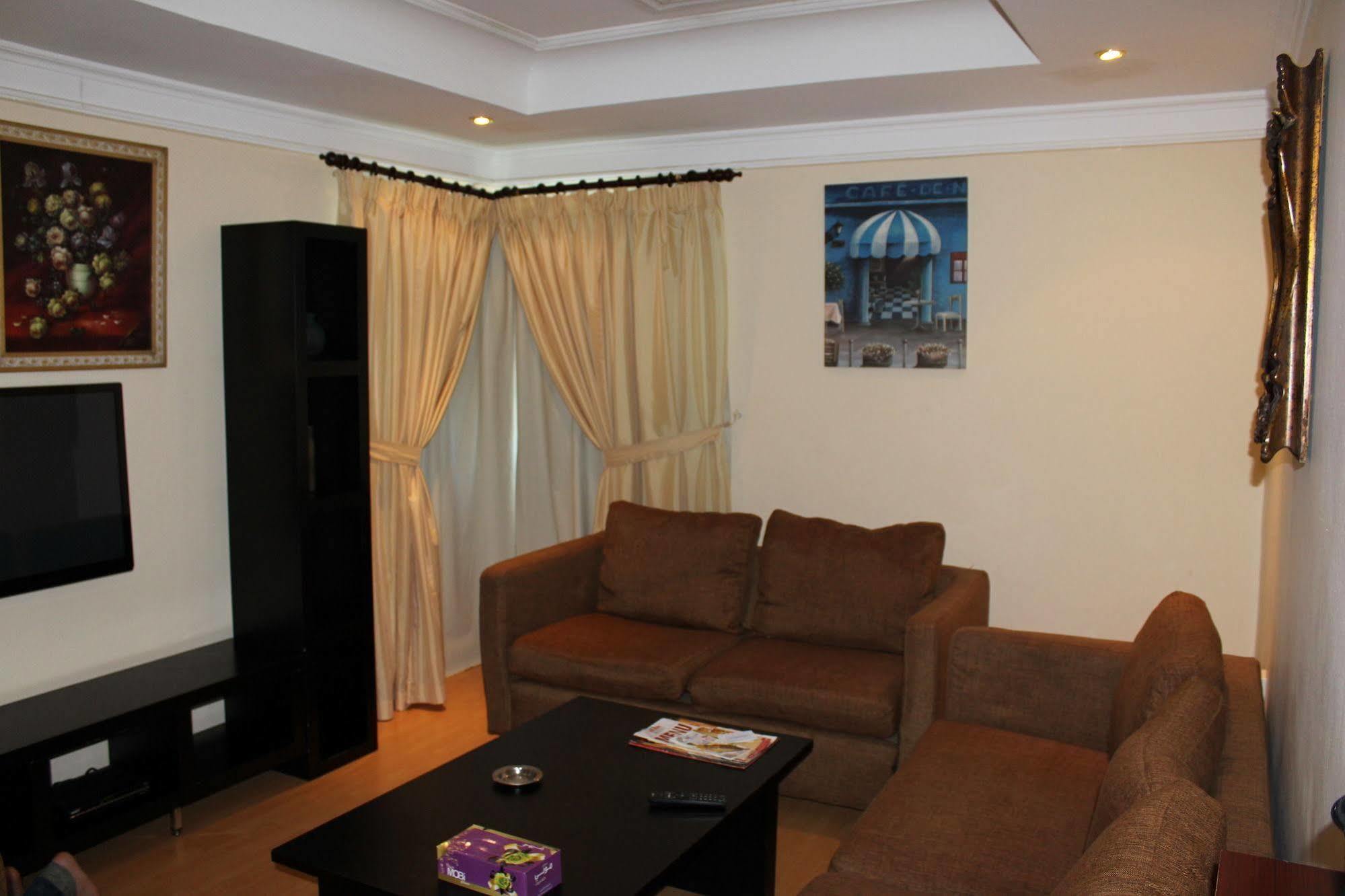 Terrace Furnished Apartments- Fintas1 Kuwait City Ngoại thất bức ảnh